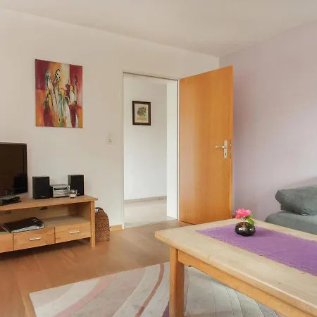 Beautiful Apartment With Private Terrace And A Separate Entrance *